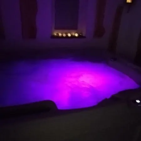 דירה And Wellness Scavnicar ליוטומר